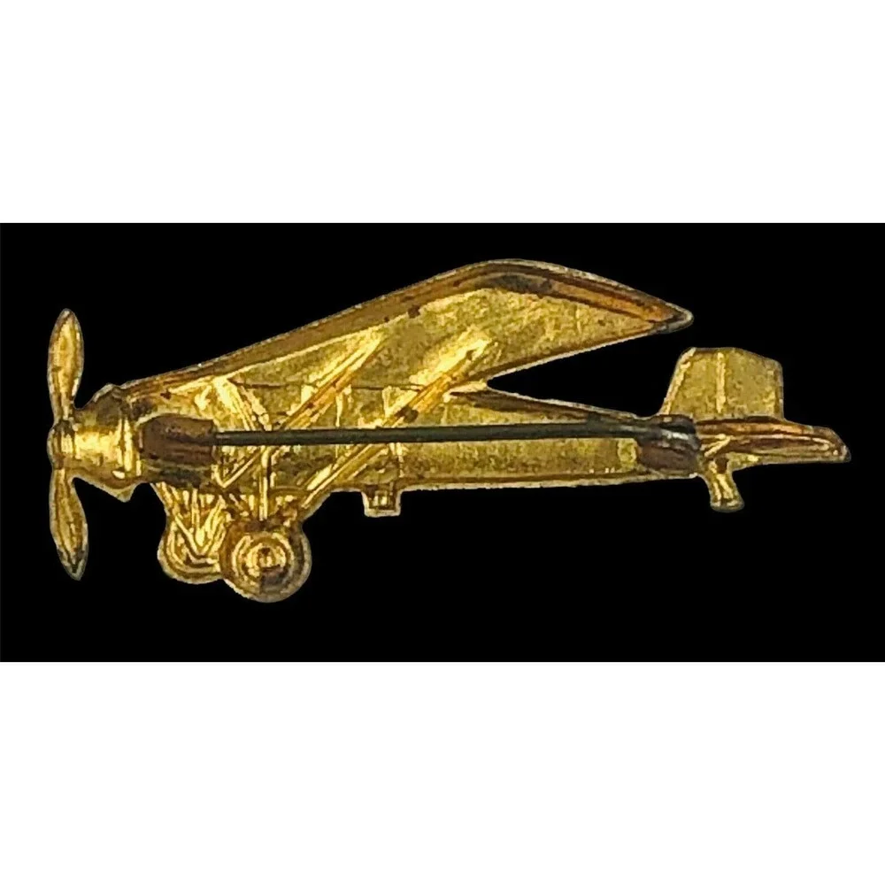 Spirit of St Louis Airplane Aviation Rotary Engine Taildragger Pin Metal Brooch